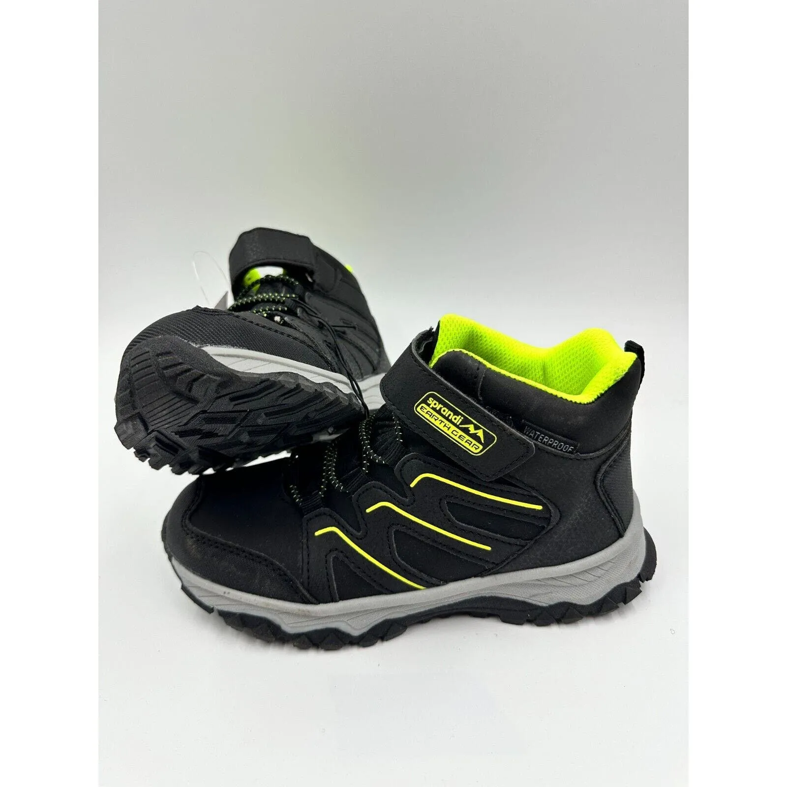 Big Kid Size 2, Black and Yellow High Top Hikers