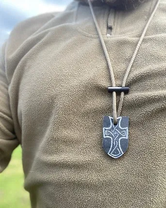 EDC Survival Necklace with engraving - EDC UK