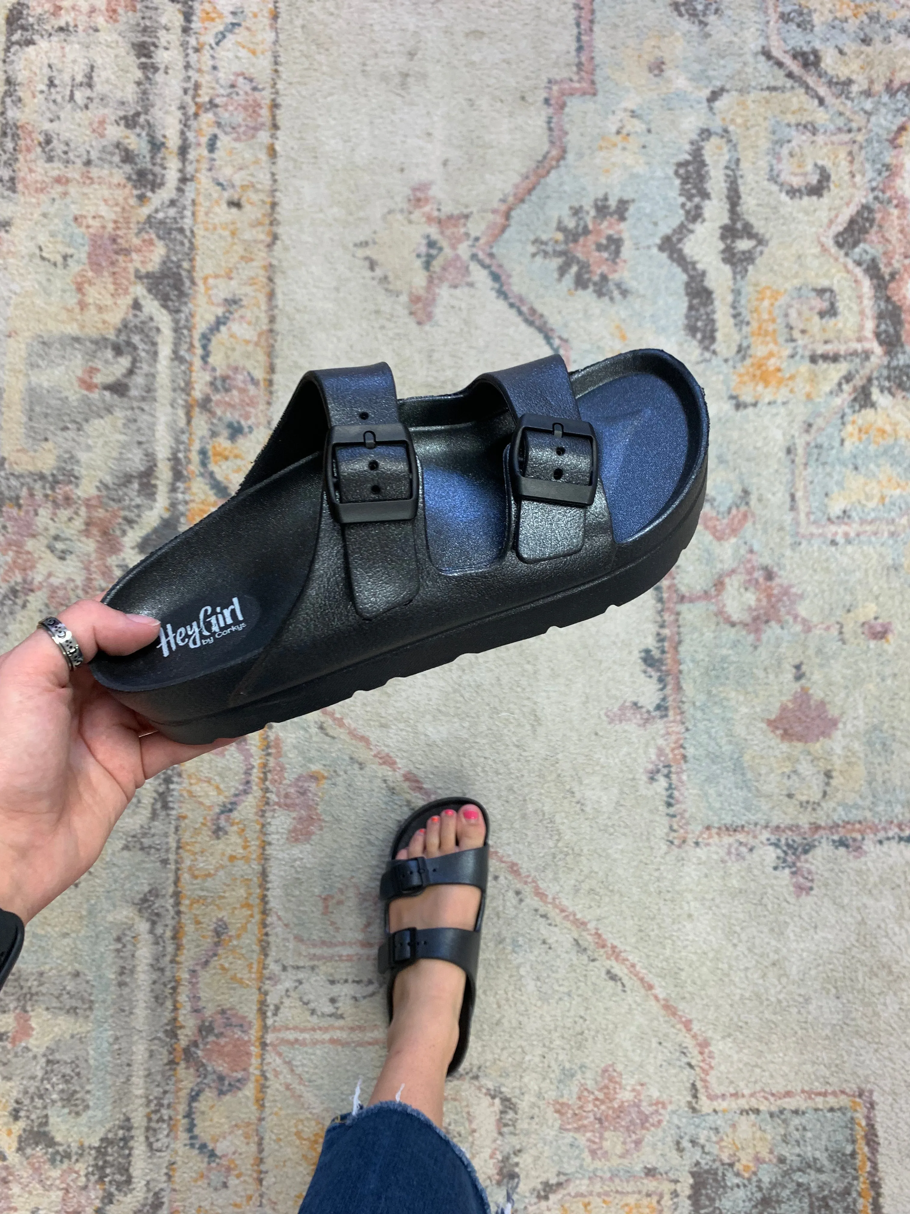 Floatie Sandal - Black