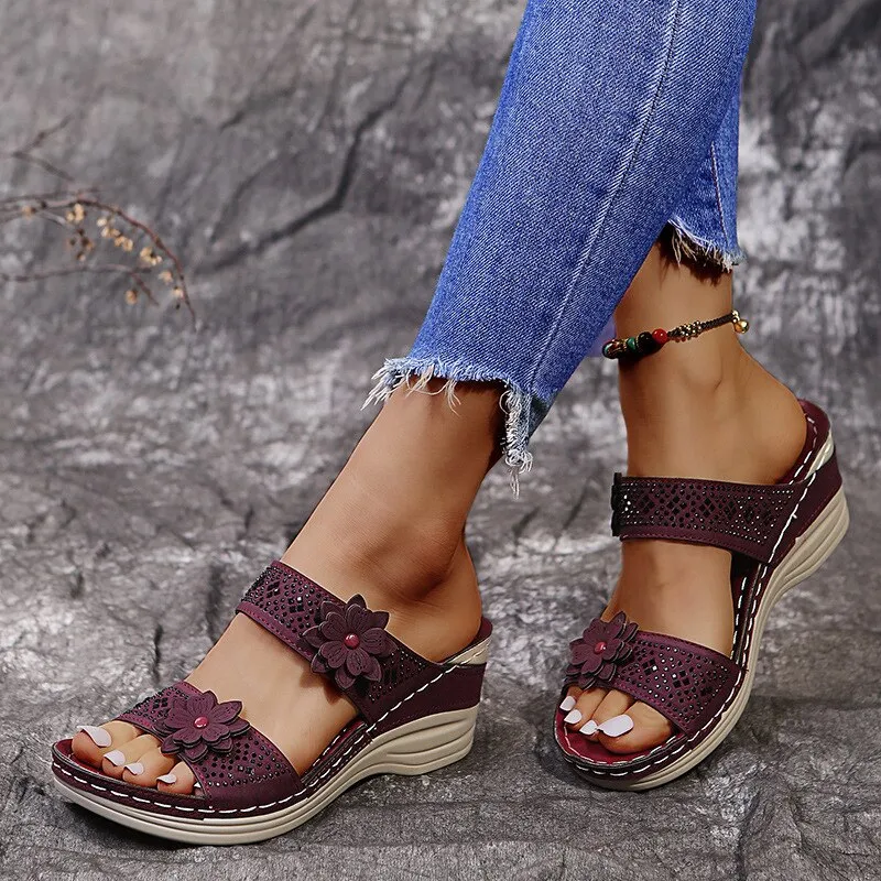 Masia Vintage Flower Sandals