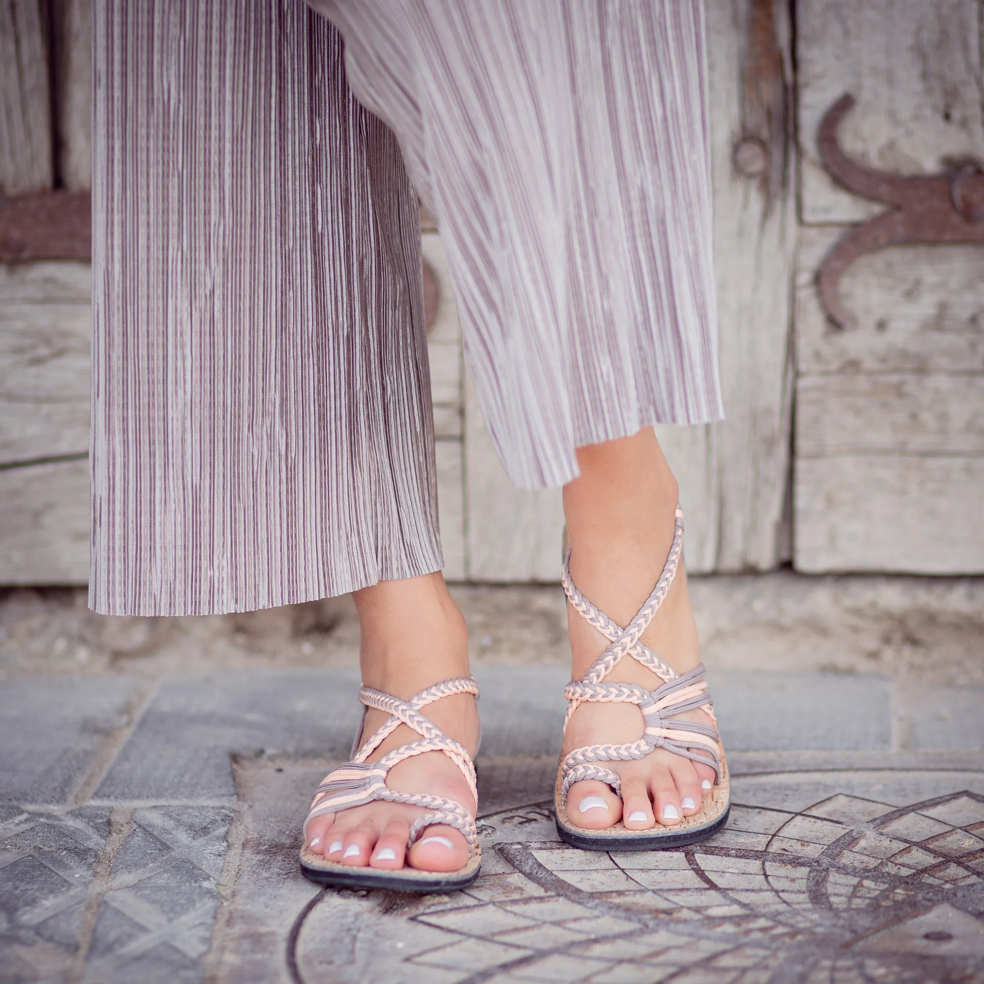 Palm Leaf Flat Women's Sandals |  Peach Sand