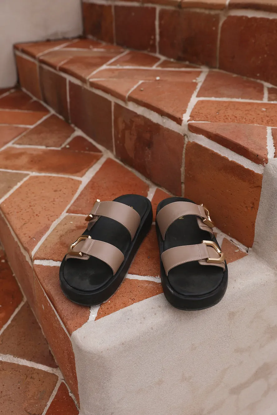 SIREN Allure Chunky Slides Cappuccino Leather